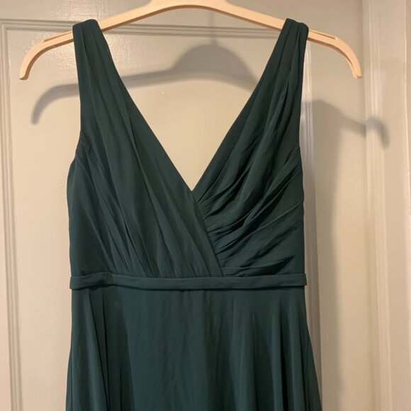 Emerald Green Bella Bridesmaids Dress - Picture 2 of 3